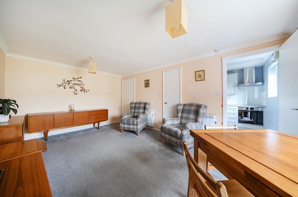 Property photo 3 of 19 1446408-8-69F07B7...
