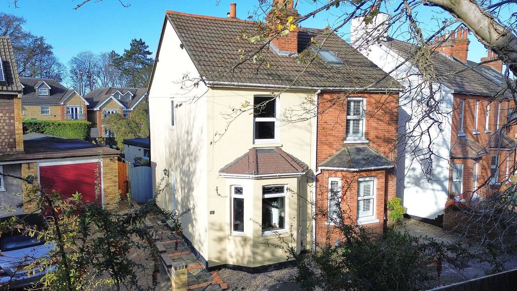 Property photo 1 of 15