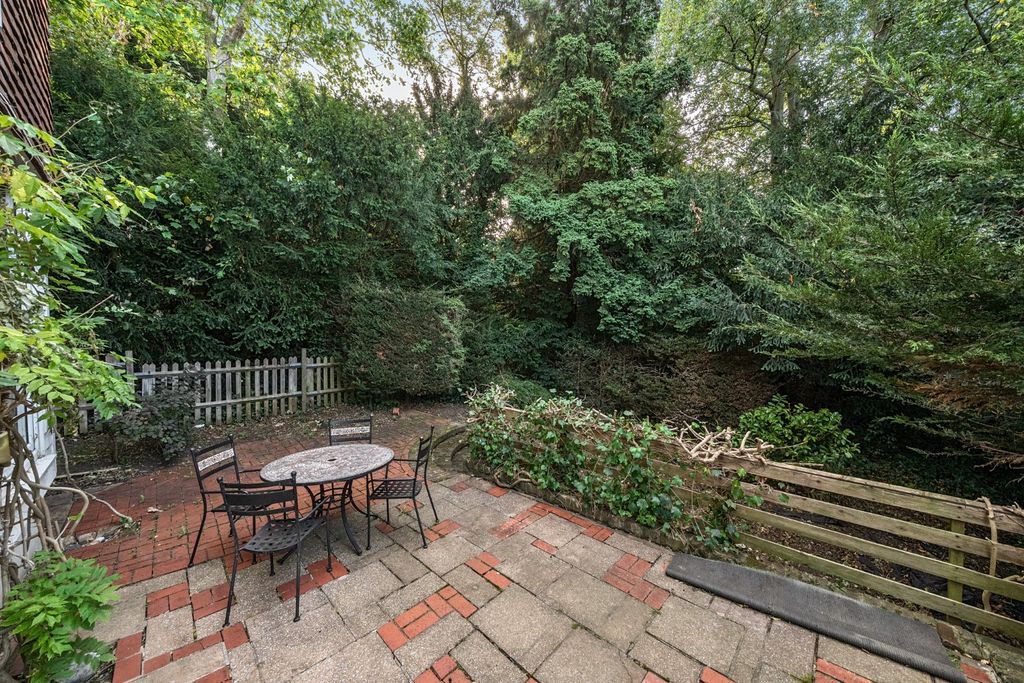 Property photo 3 of 21 Picture No. 03