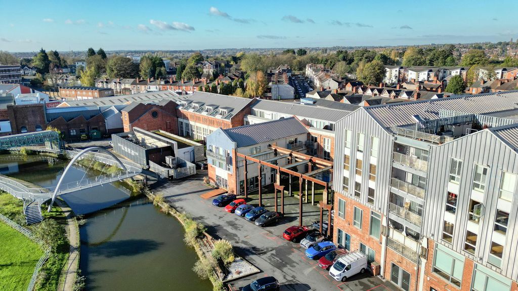 Property photo 2 of 11 Dji_0160_10.Jpg