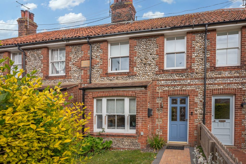 Property photo 1 of 17