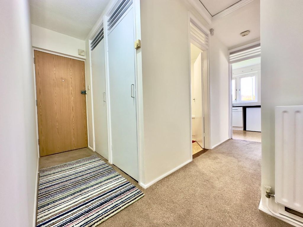 Property photo 2 of 21 Img_5825.Jpeg