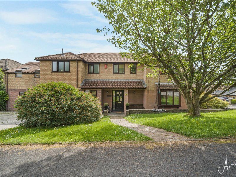 Property photo 2 of 15