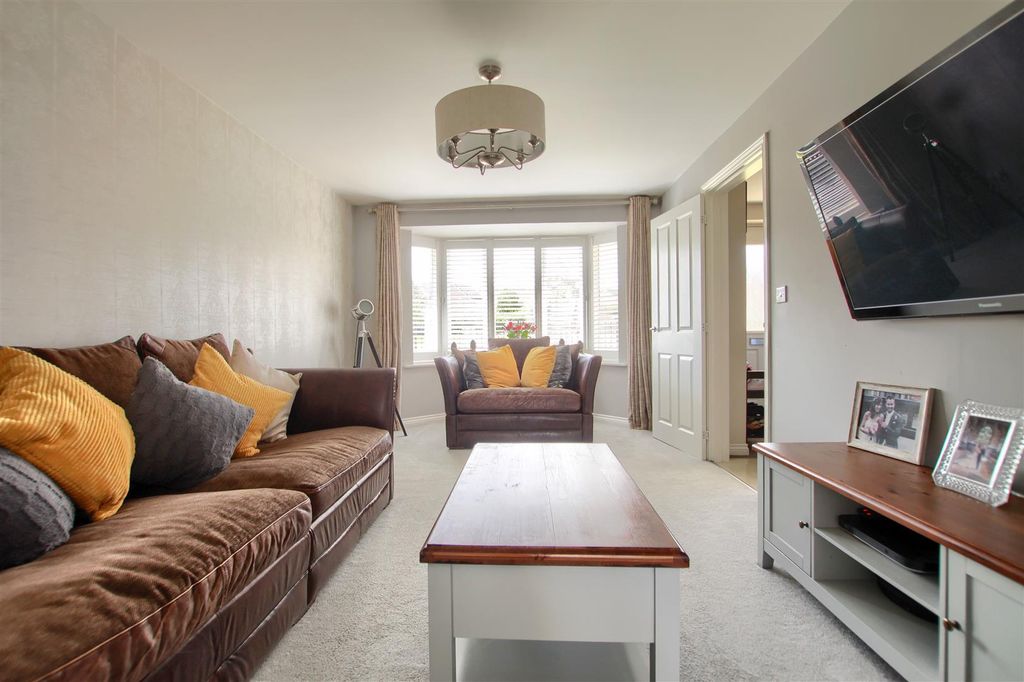 Property photo 2 of 15 Rr6.Jpg