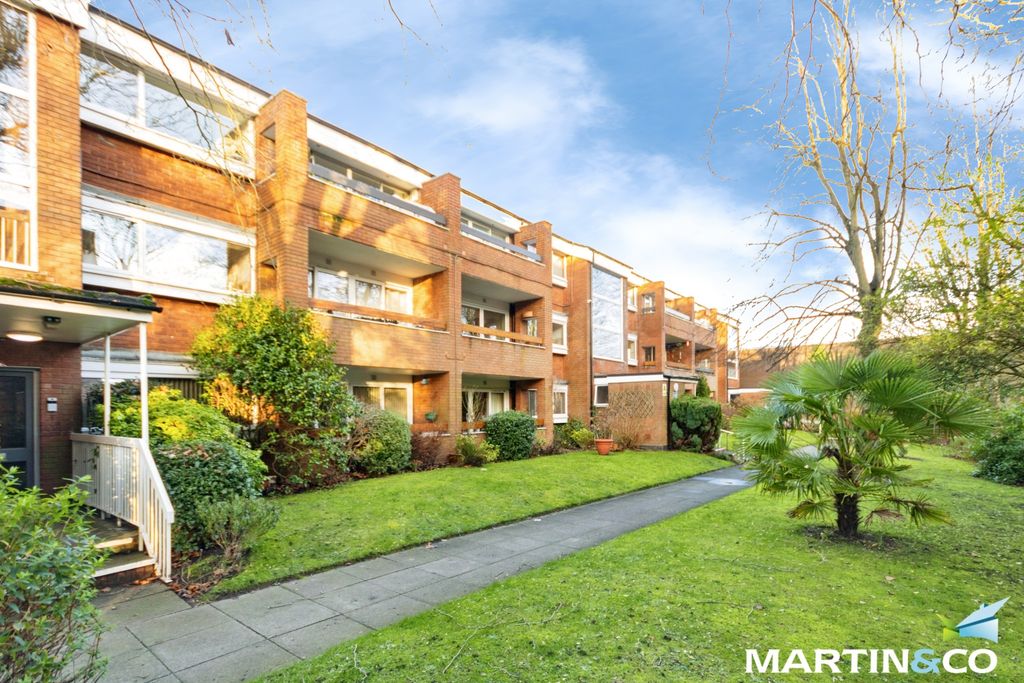 Property photo 1 of 12 Fr