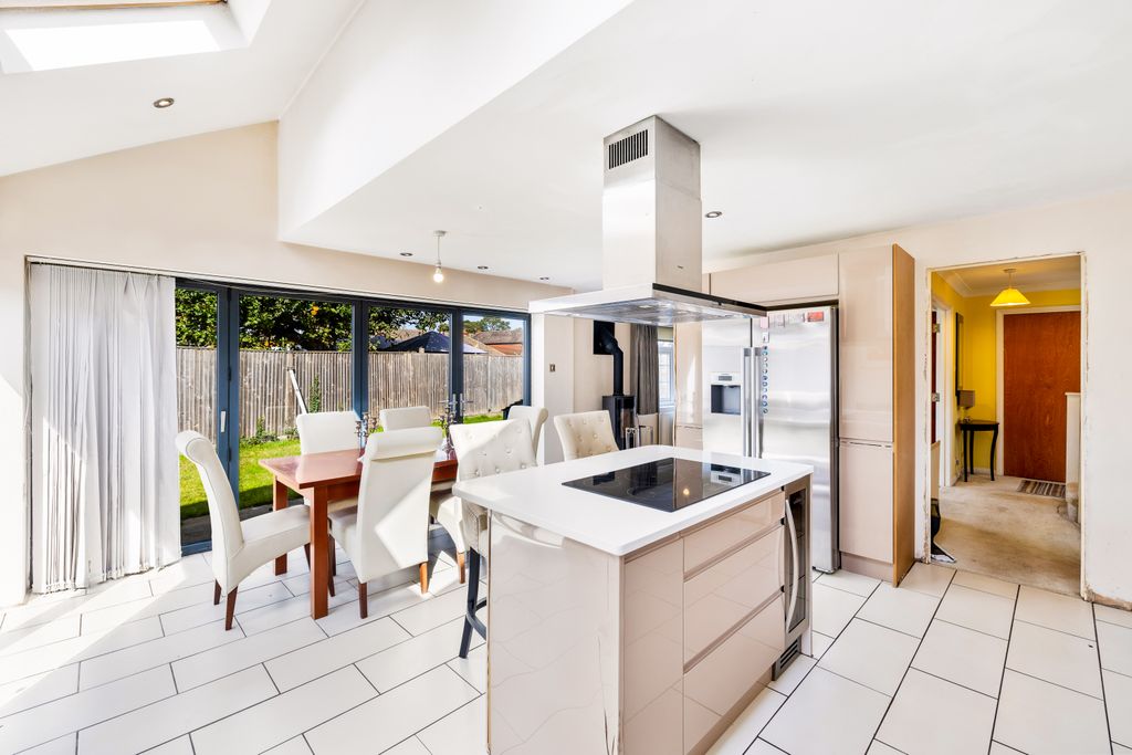 Property photo 3 of 18 Image32.Jpg