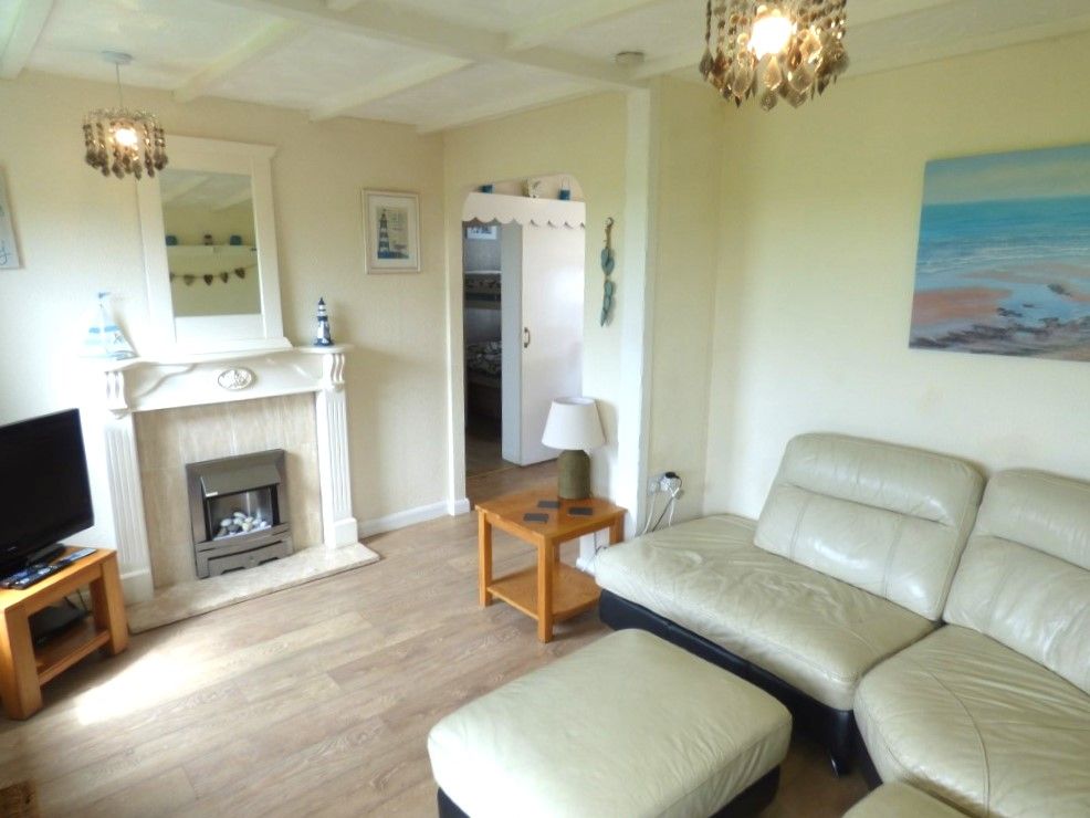 Property photo 2 of 19 Open Plan Lounge/Diner/Fitted Kitchen