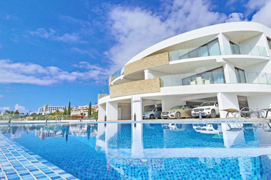 Property photo 1 of 29