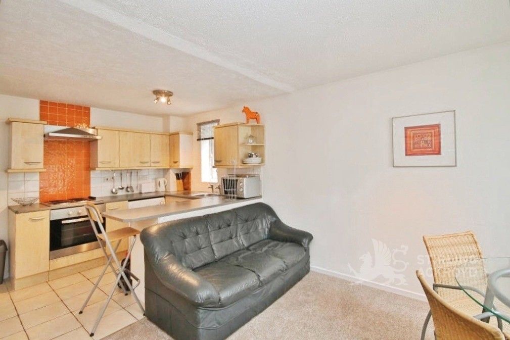 Property photo 2 of 6 Reception Room