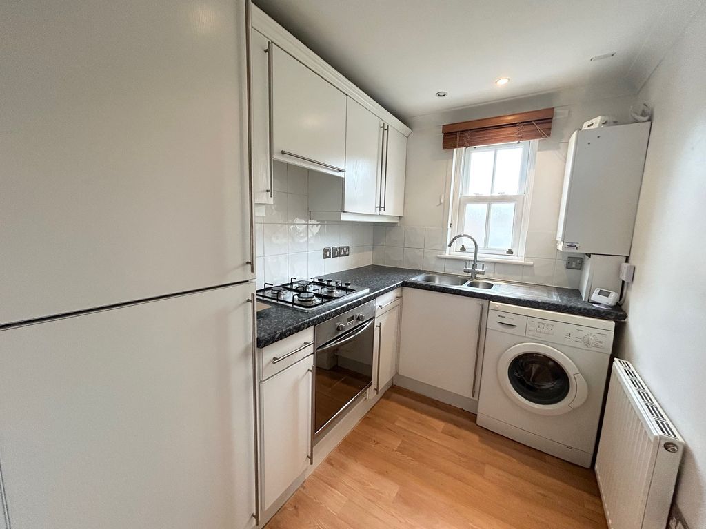 Property photo 3 of 13 Kitchen