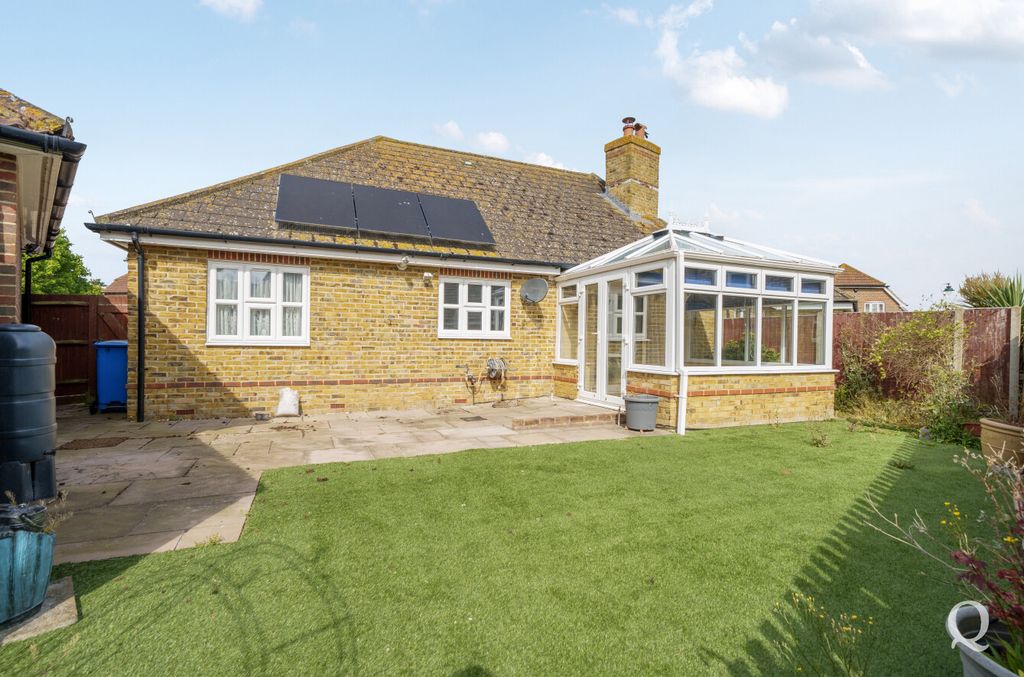 Property photo 3 of 22 5Bf03685-Ab37-480...