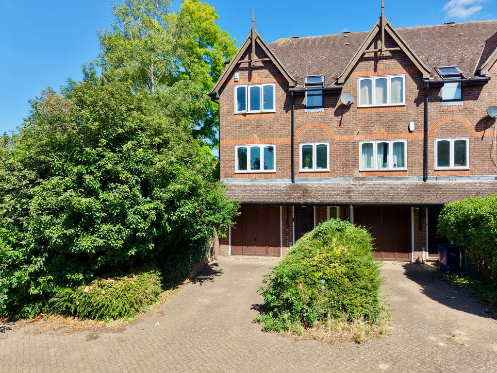 Property photo 1 of 10 1