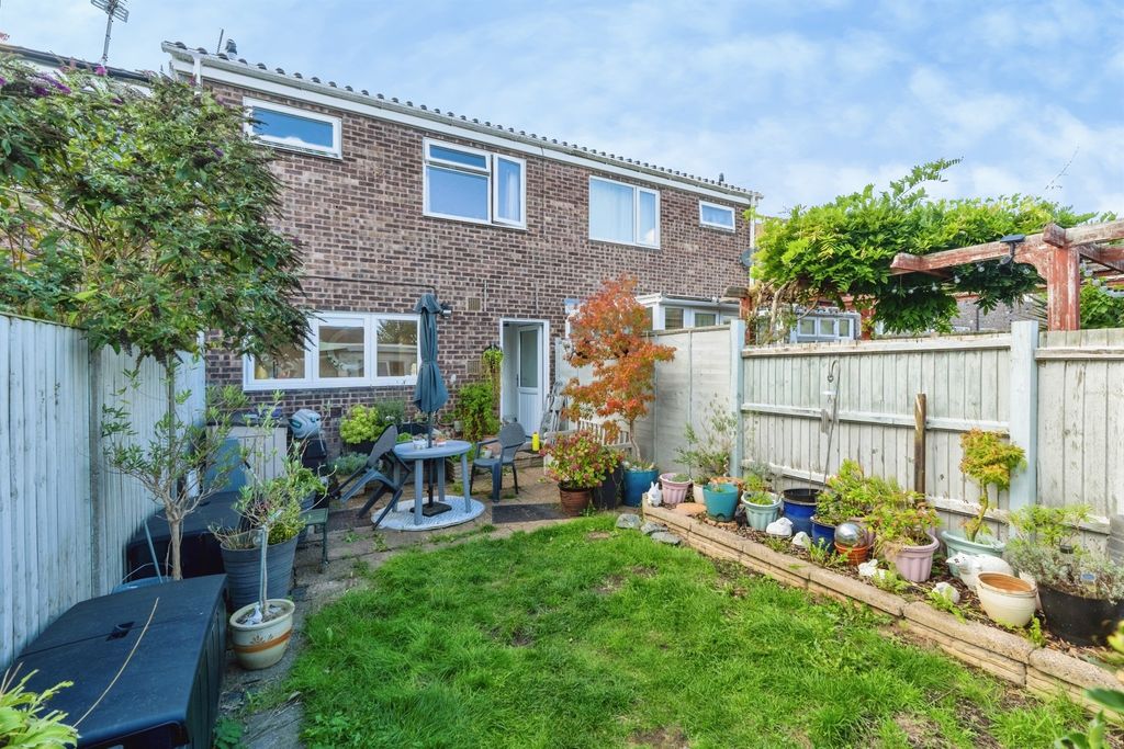 Property photo 2 of 15