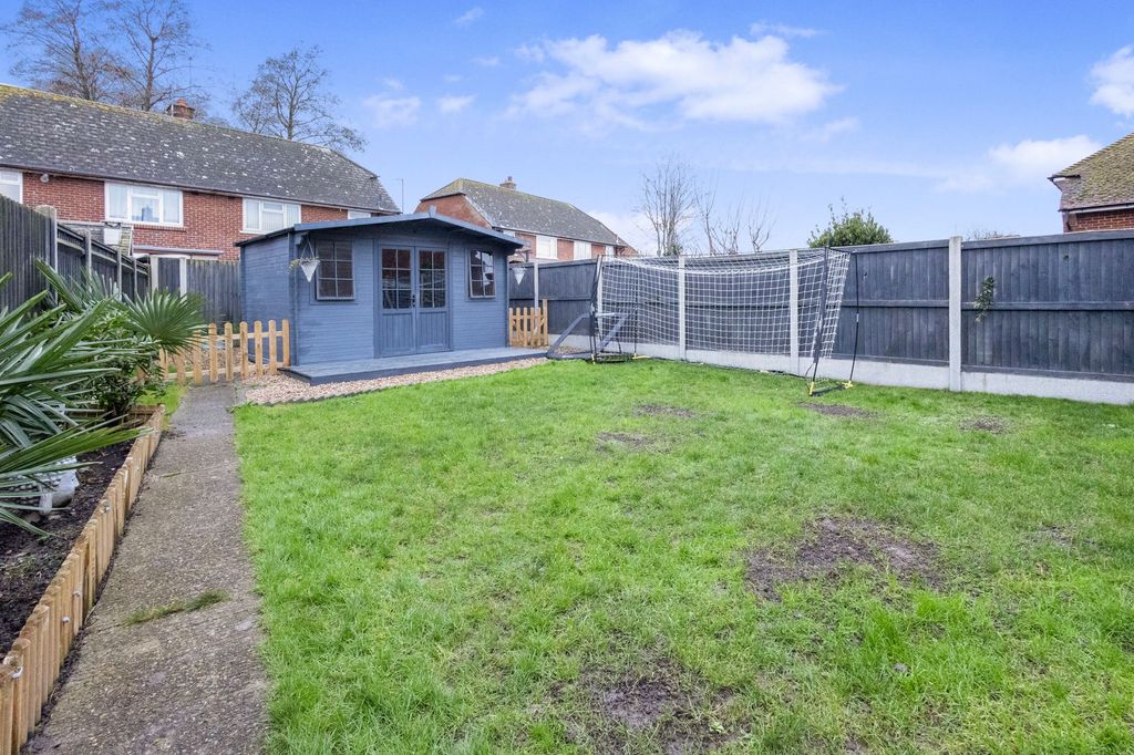 Property photo 2 of 14