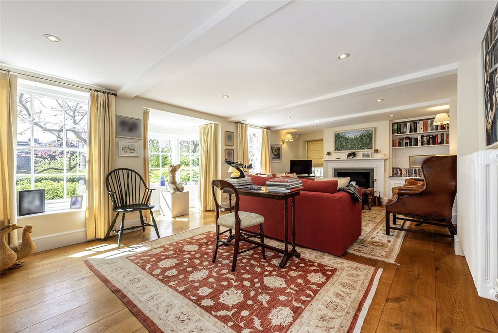 Property photo 2 of 16 Drawing Room