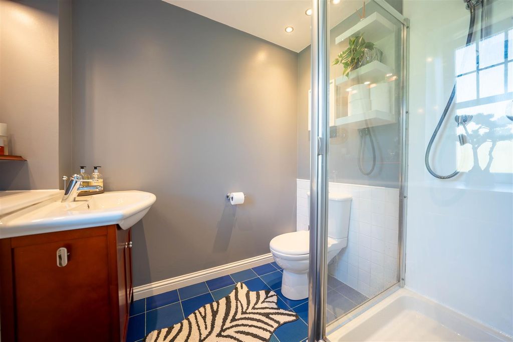 Additional image 25 of 4 bed property for saleGraybank Road, Perth PH2