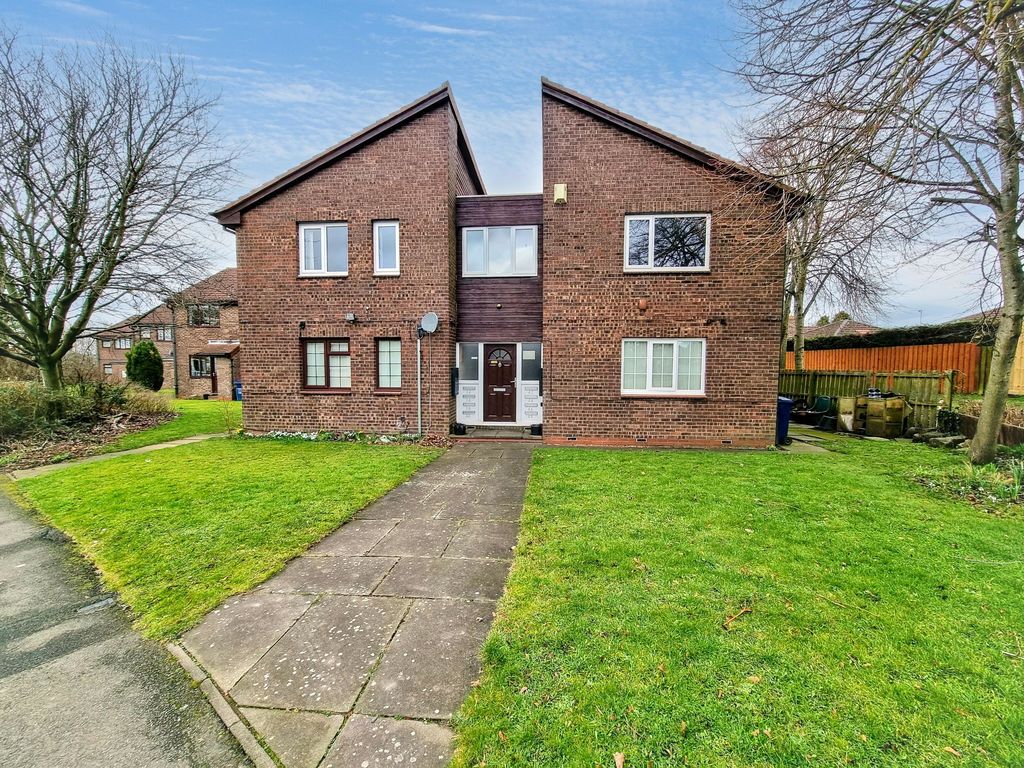 Property photo 1 of 6 Photo 6