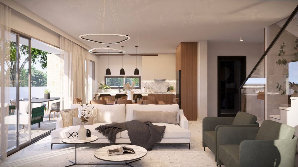 Property photo 3 of 21