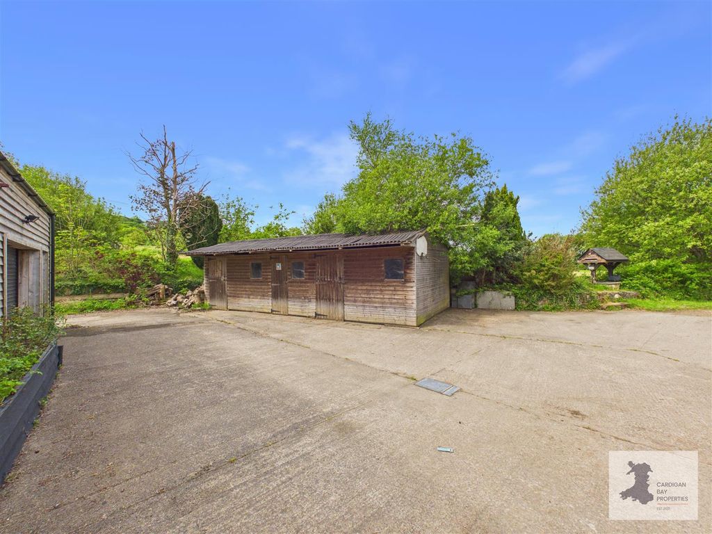Property photo 3 of 72 Stables