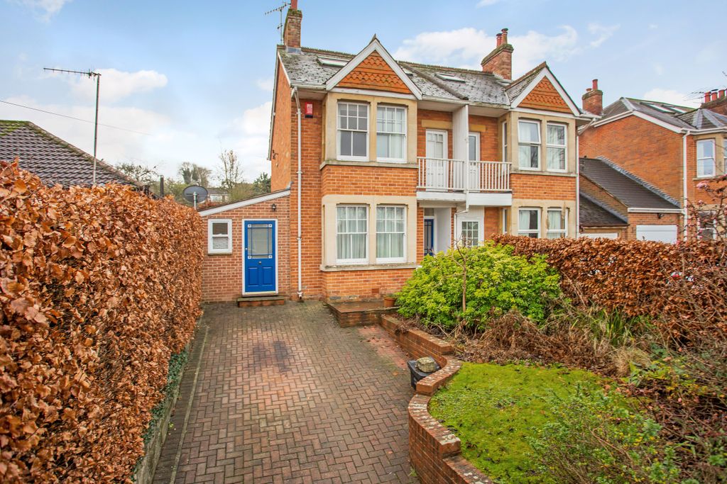 Property photo 1 of 13