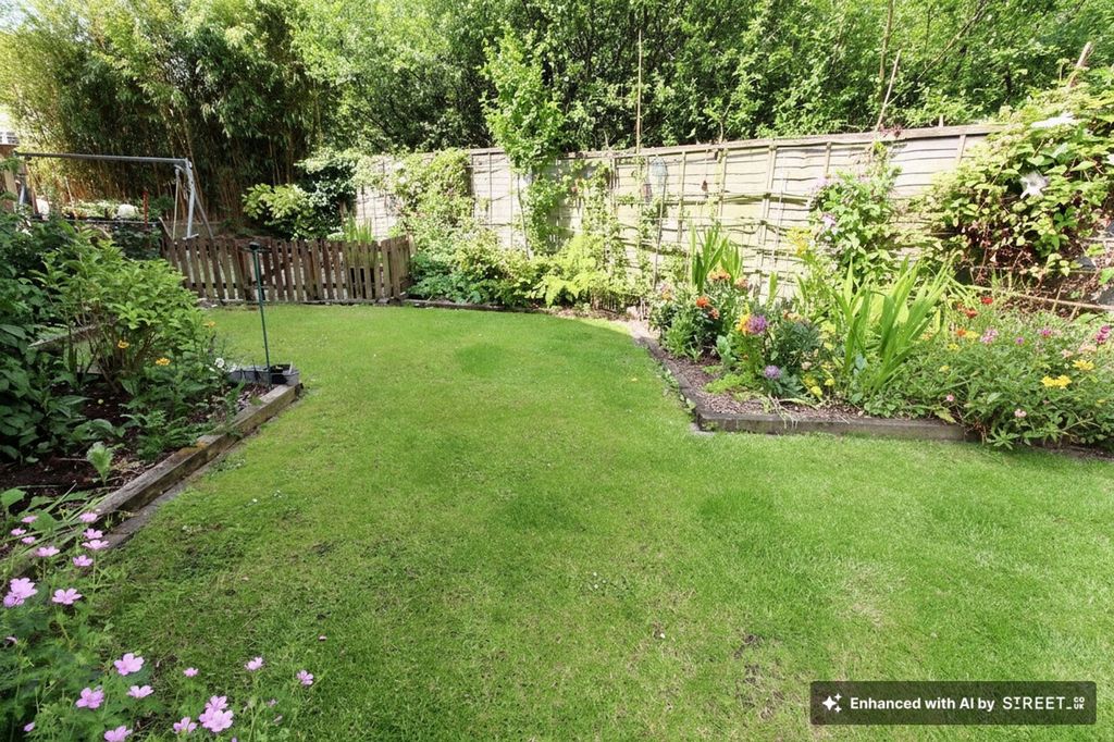 Property photo 3 of 34 Rear Garden