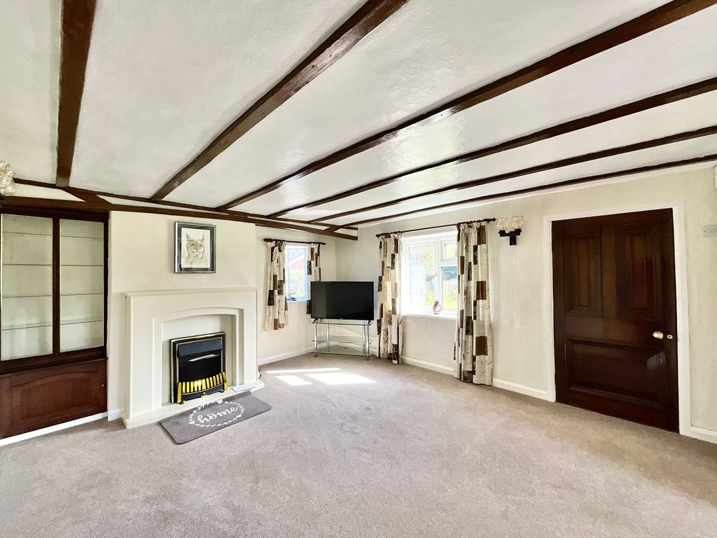 Property photo 3 of 30