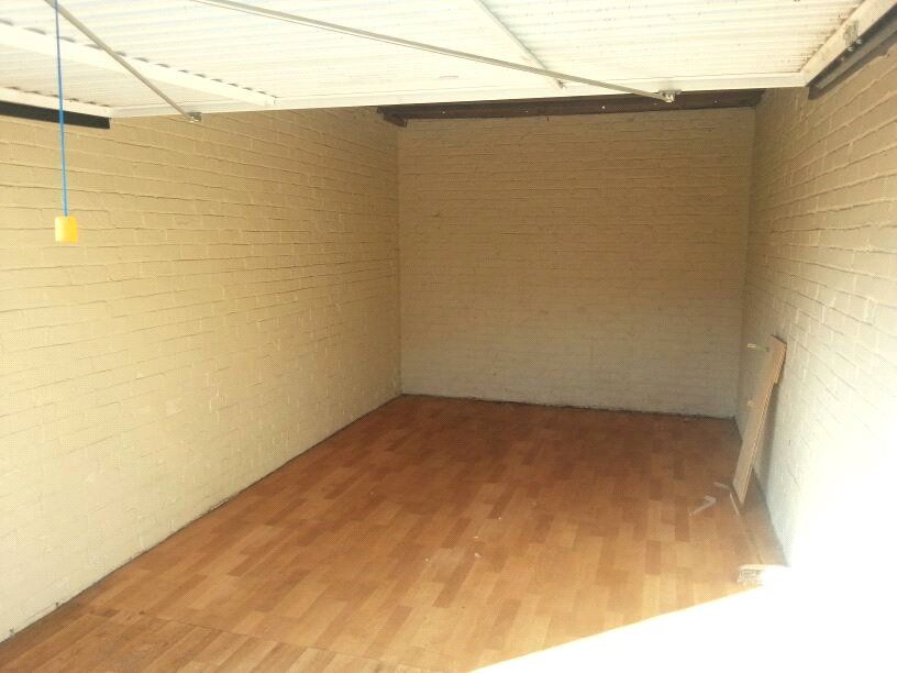 Property photo 1 of 3 Internal