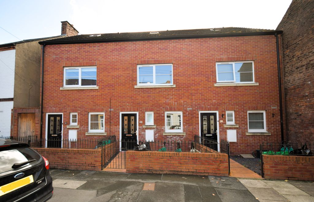 Property photo 1 of 13 3 Bedroom House To Rent