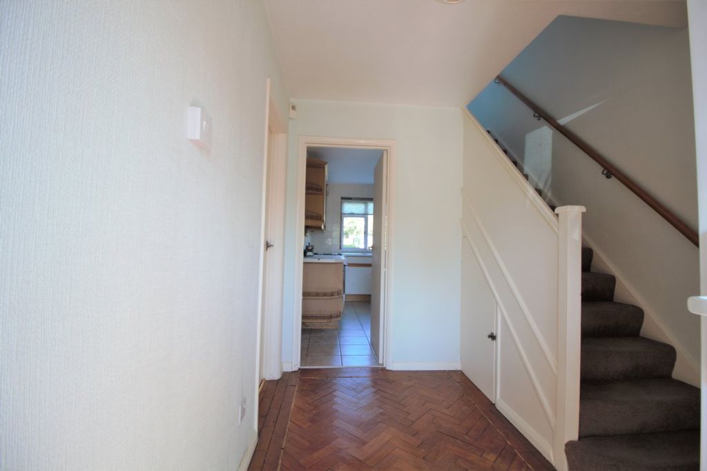 Property photo 3 of 14 Gallery