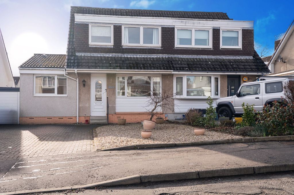 Property photo 1 of 29 7 Myredale Front