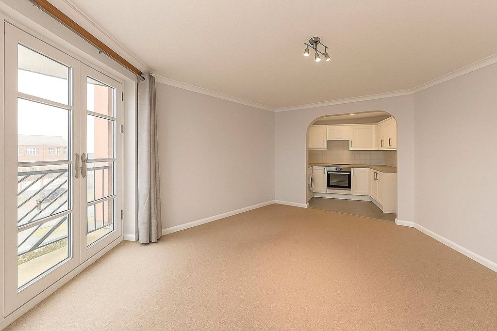 Property photo 2 of 15 Picture No. 26