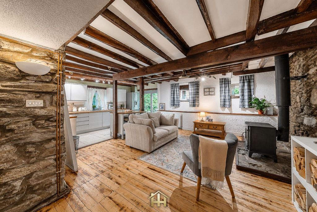 Property photo 3 of 26 Mill Cottage Kirriemuir Dd8 5Jt 020926 Edit (4 Of