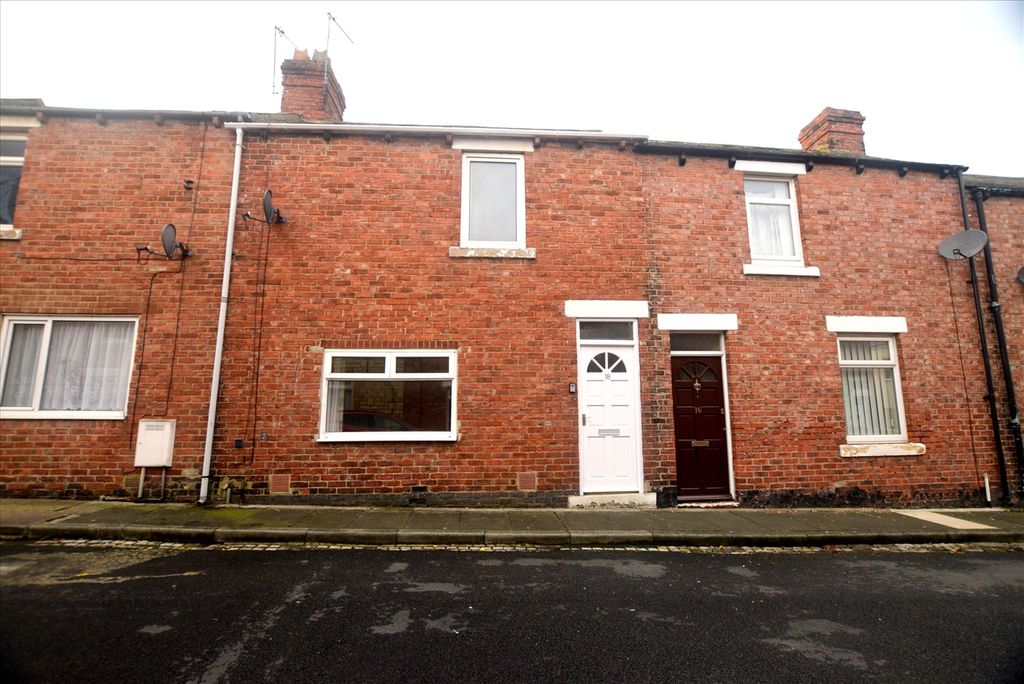 Property photo 1 of 8