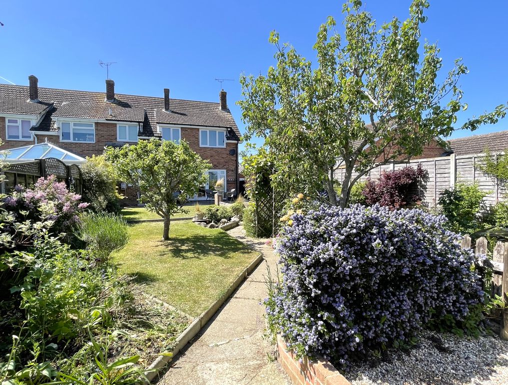 Property photo 3 of 19 Img_3863
