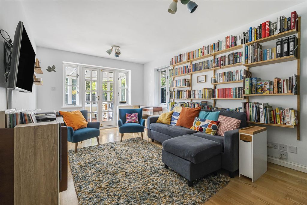 Property photo 2 of 28 23_65914.Jpg