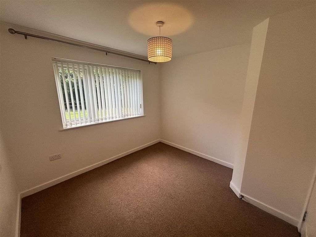 Property photo 3 of 7 Img_5941.Jpg