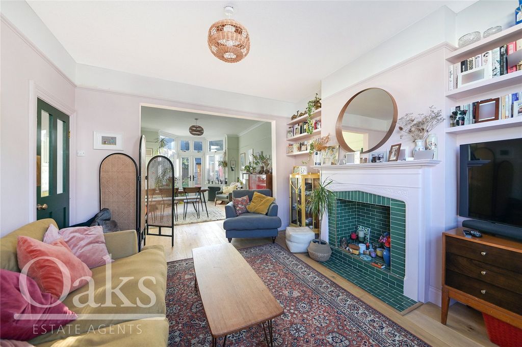 Property photo 2 of 19 Picture No. 03