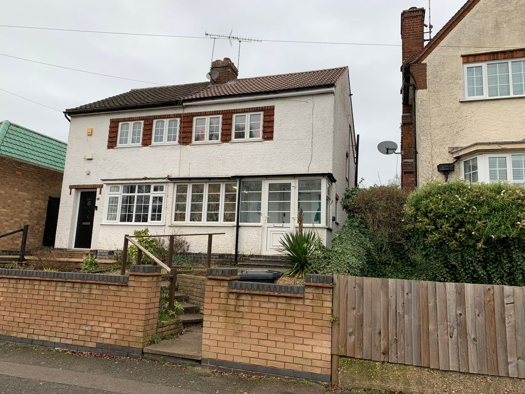 Property photo 1 of 16 2 Bedroom House For Rent