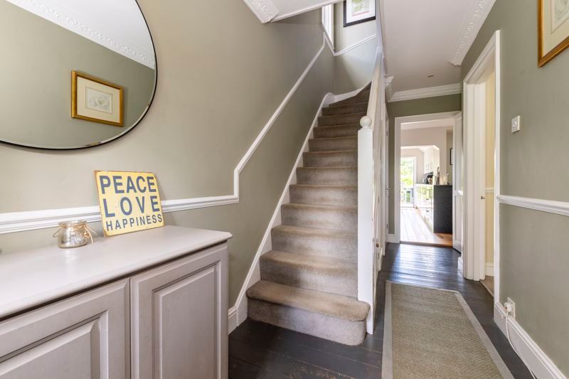 Property photo 2 of 20 Photo 3