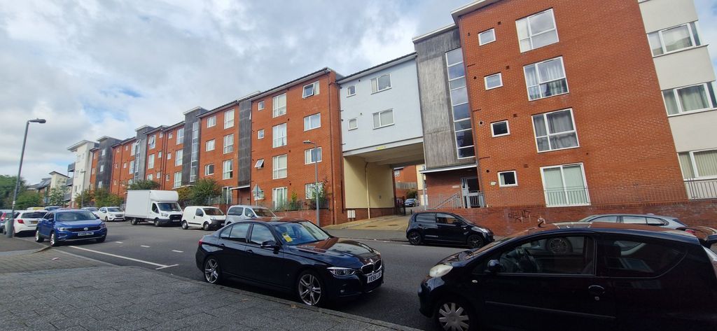 Property photo 1 of 11 Picture No. 07