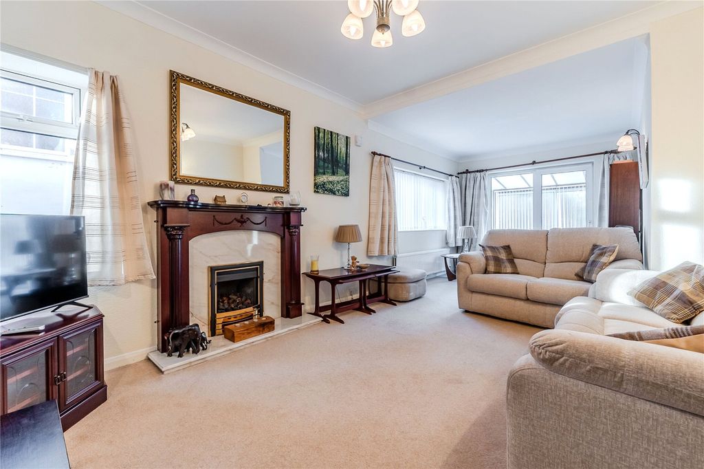 Property photo 2 of 15 Picture No. 08