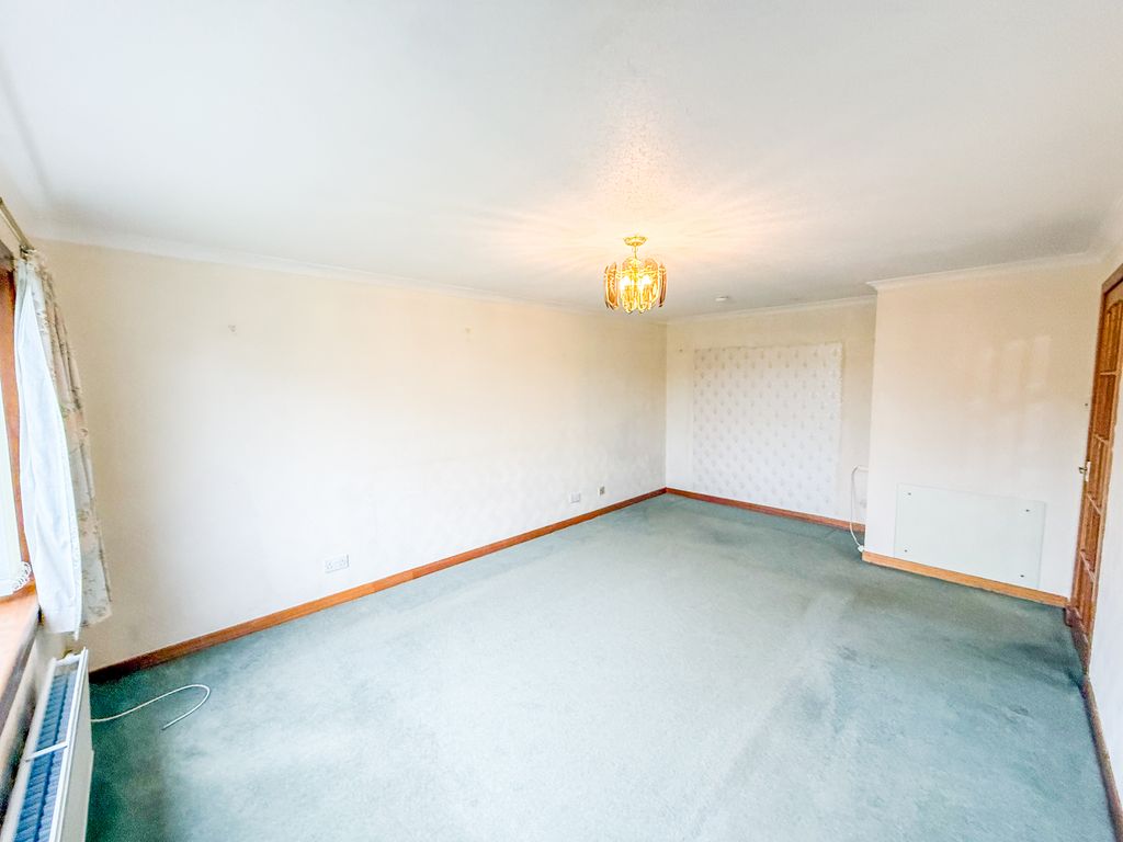 Property photo 3 of 21 Img_5038