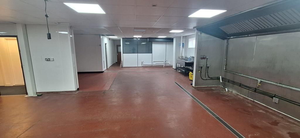 Property photo 3 of 8 Photo 3