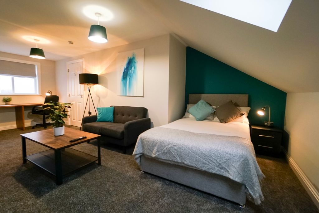 Property photo 3 of 26