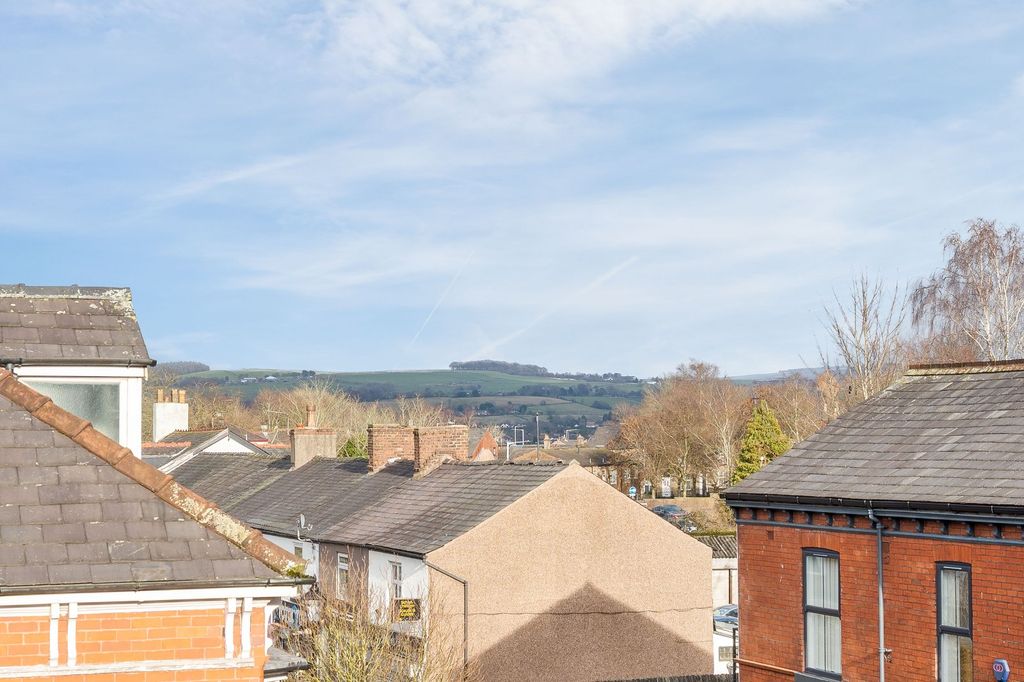 Property photo 3 of 20 Picture No. 08