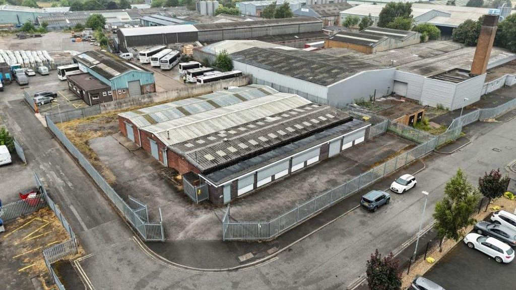 Property photo 1 of 6