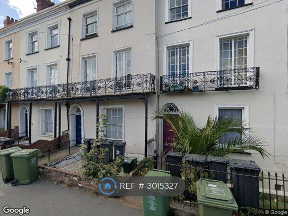 Property photo 1 of 4