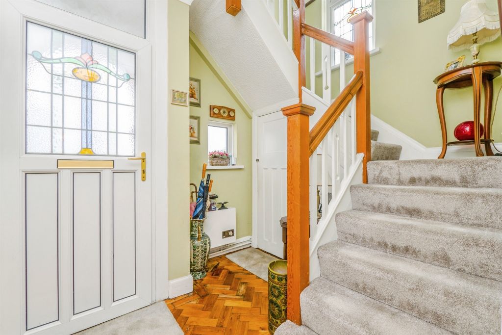 Property photo 3 of 20