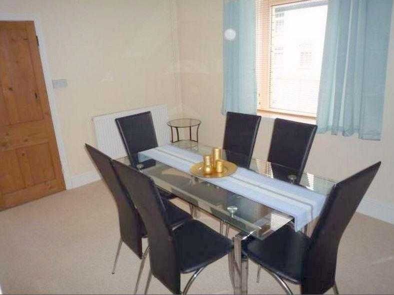 Property photo 3 of 9 Dining Room