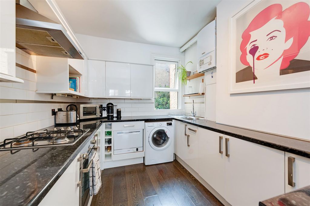 Property photo 3 of 9 52727_Hi-Res(9).Jpg